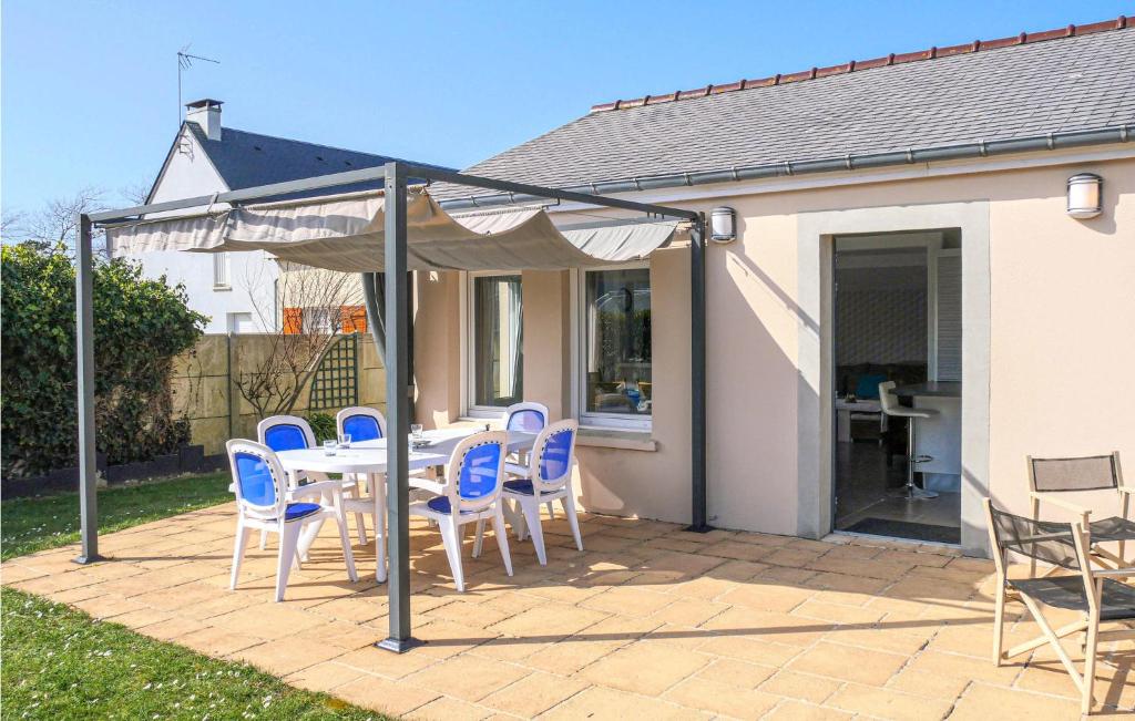 Lovely Home In Saint-Germain-Sur-Ay With Kitchen