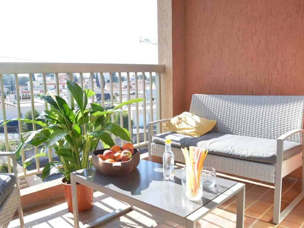 Appartement 2 pièces avec terrasse et parking à Saint-Raphaël - FR-1-226A-84