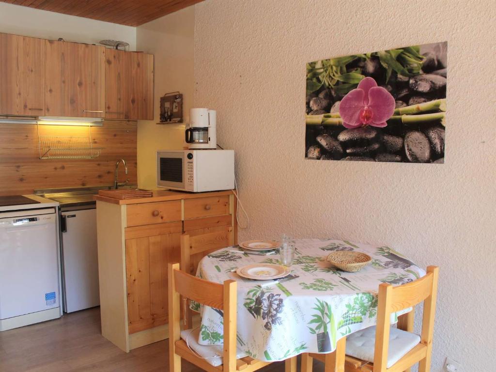Studio cosy à Vars Les Claux, accès direct aux pistes, balcon sud - FR-1-330B-131