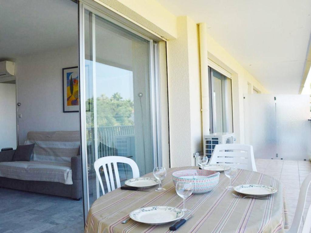 Charmant T2 à Antibes avec balcon, proche plage - FR-1-252-129