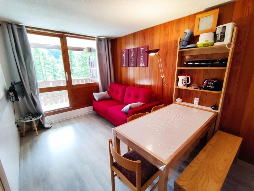 Appartement rénové 2 pièces, balcon sud, Isola 2000 - FR-1-292-209