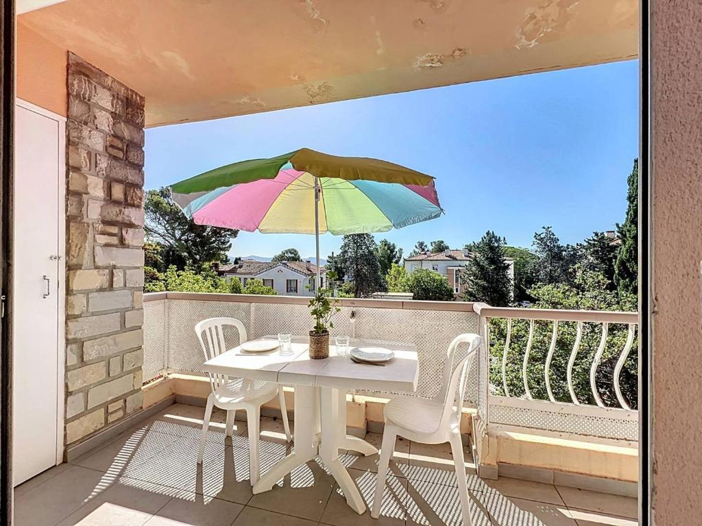 Appartement Moderne et Lumineux à 2 Pas de la Plage, Parking Inclus - FR-1-770-27