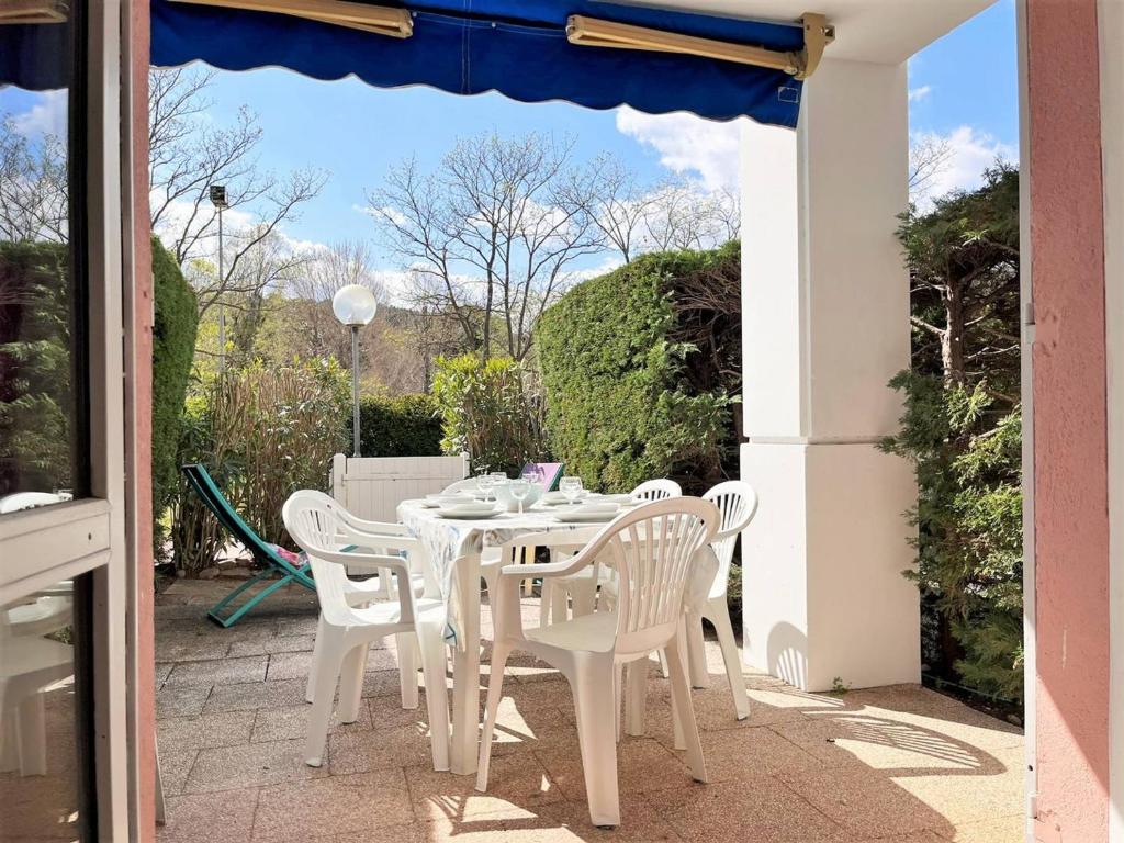 Appartement T2 Cabine, 6 Couchages, Terrasse Ouest, 100m Plage et Commerces, Parking Privatif - FR-1-251-530