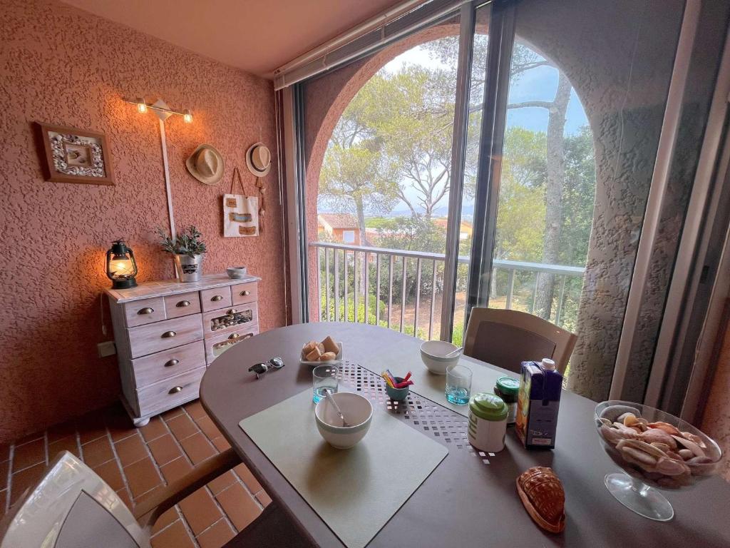 Appartement avec piscine, tennis, proche plage - 4 personnes - Saint Aygulf - FR-1-226A-161