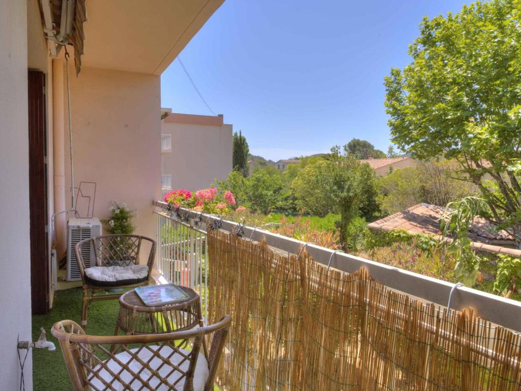 Appartement lumineux avec balcon plein sud, à 200m de la plage - climatisé et internet inclus - FR-1-770-16