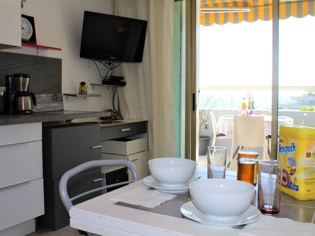 Appartement moderne 2 pièces avec WIFI et parking, Villeneuve-Loubet Plage - FR-1-252A-75