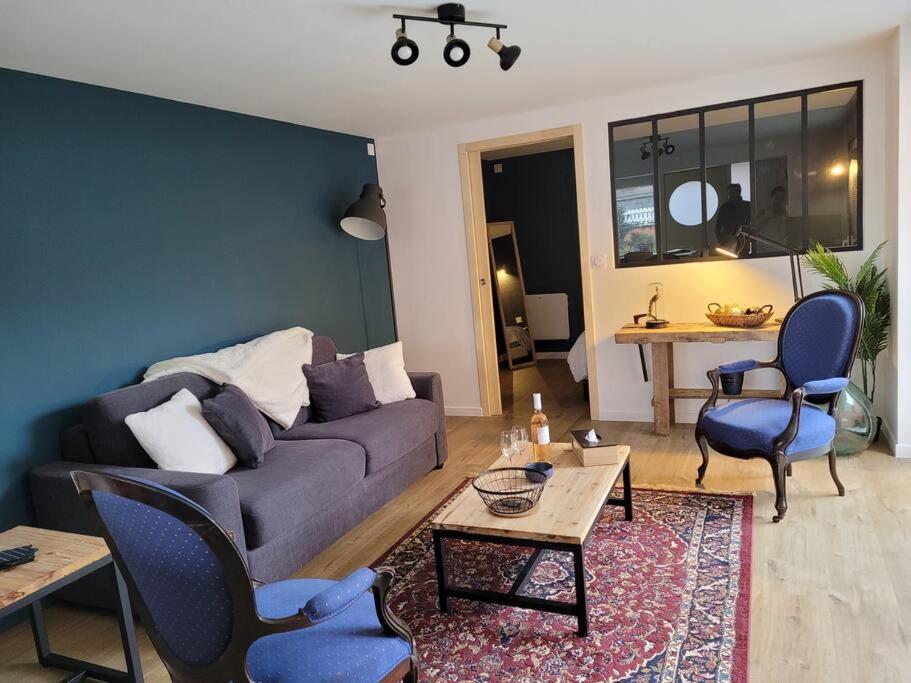 L'atelier, appart avec jardin à 100 m de la mer.