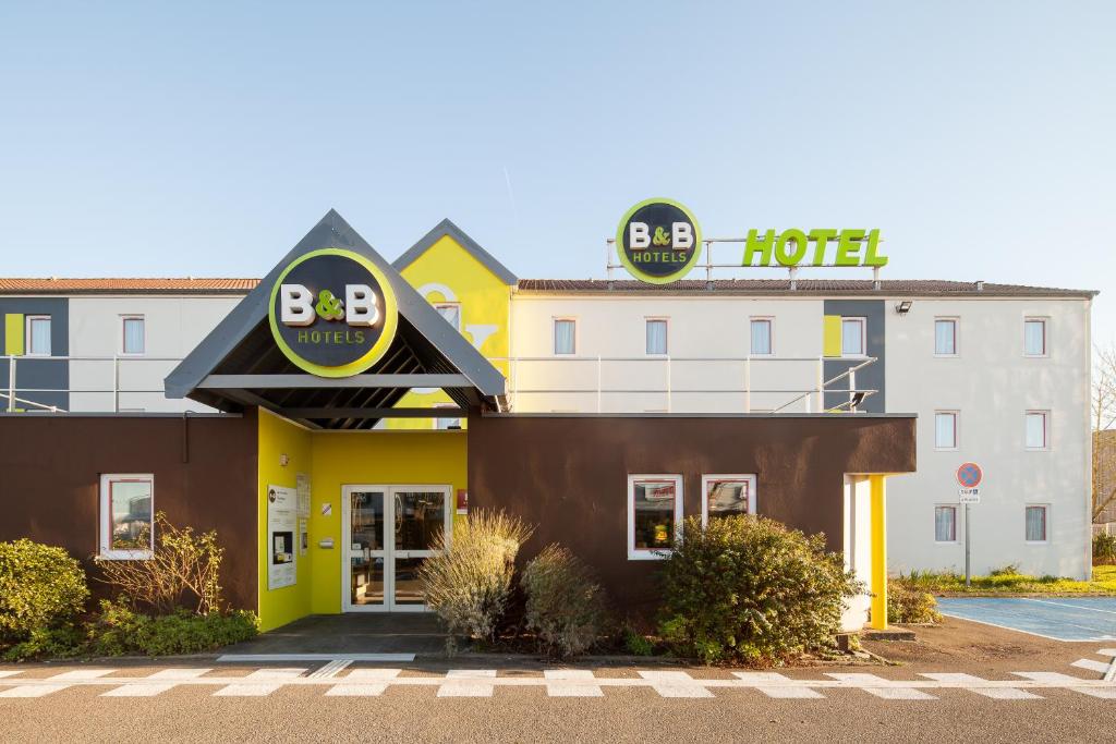 B&B HOTEL Maurepas
