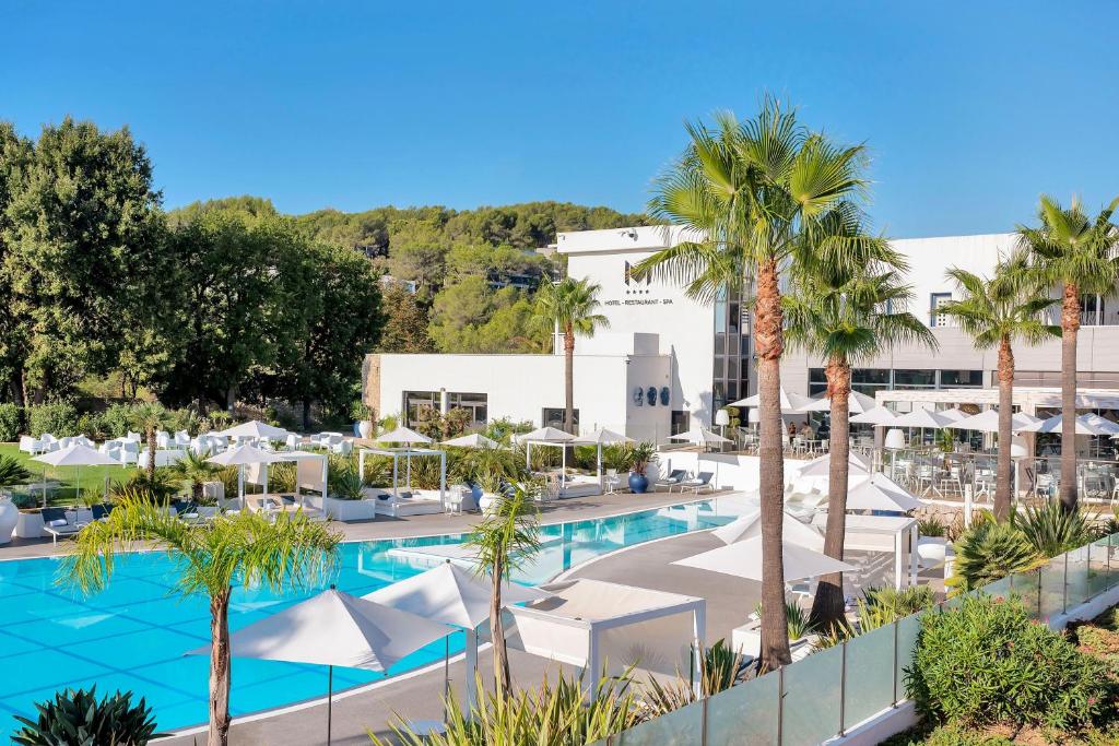 Mouratoglou Hotel & Resort