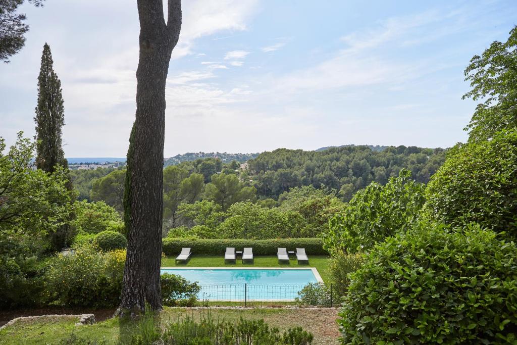 Appart13 piscine chauffée de luxe Belvoir13 à 10 min d Aix