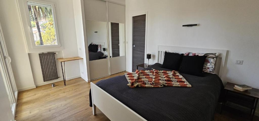 Chambre & salle de bain privative chez l'habitant ,bord de mer, vue mer