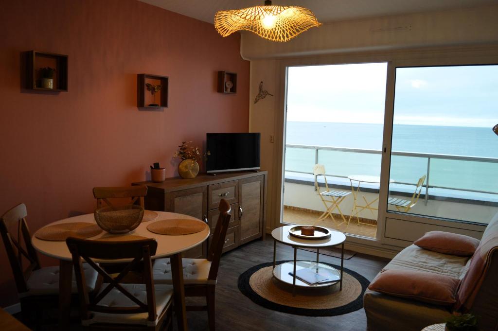 L'Esperluette - magnifique vue mer et balcon