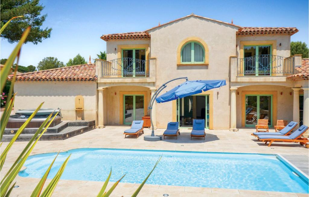 Gorgeous Home In Saint Raphael