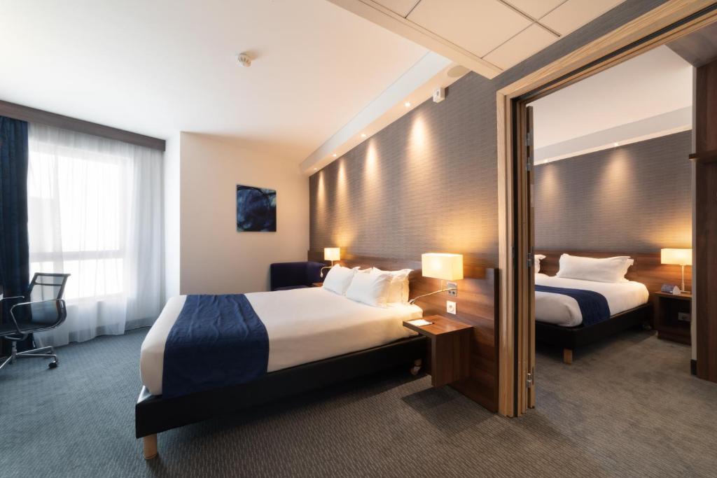 Holiday Inn Express Toulon - Est, an IHG Hotel