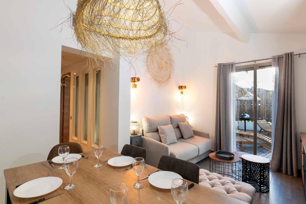 Superbe Rez-de-Jardin Familial La Cabane Bambou by E Dwell In Mandara Juan-les-Pins Plages