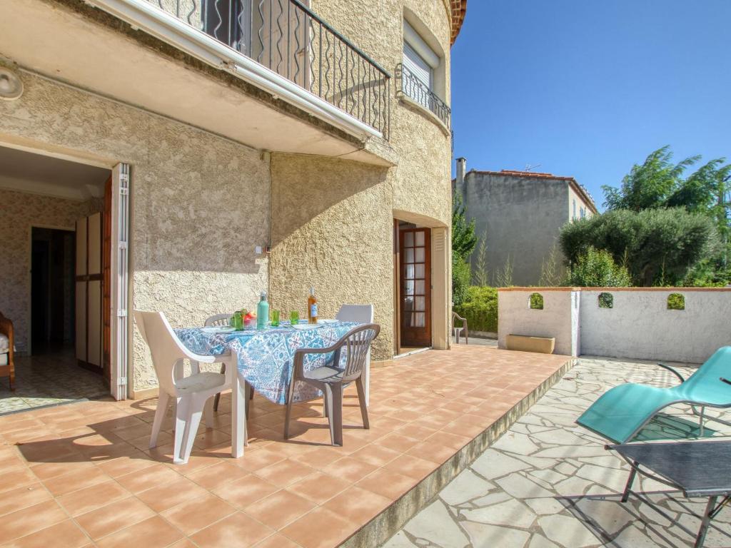 Apartment La Caterina-1 by Interhome