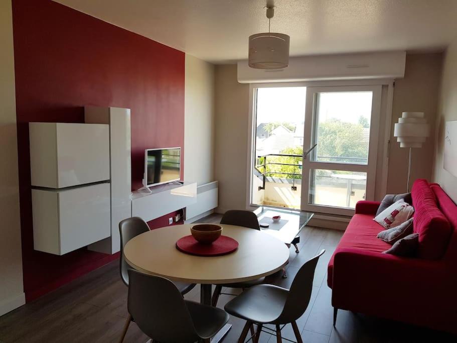 LE PATIO -PLAGE vue mer ,Normandie,Juno Beach
