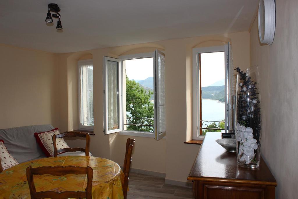 location vacances 5 place des moulieres