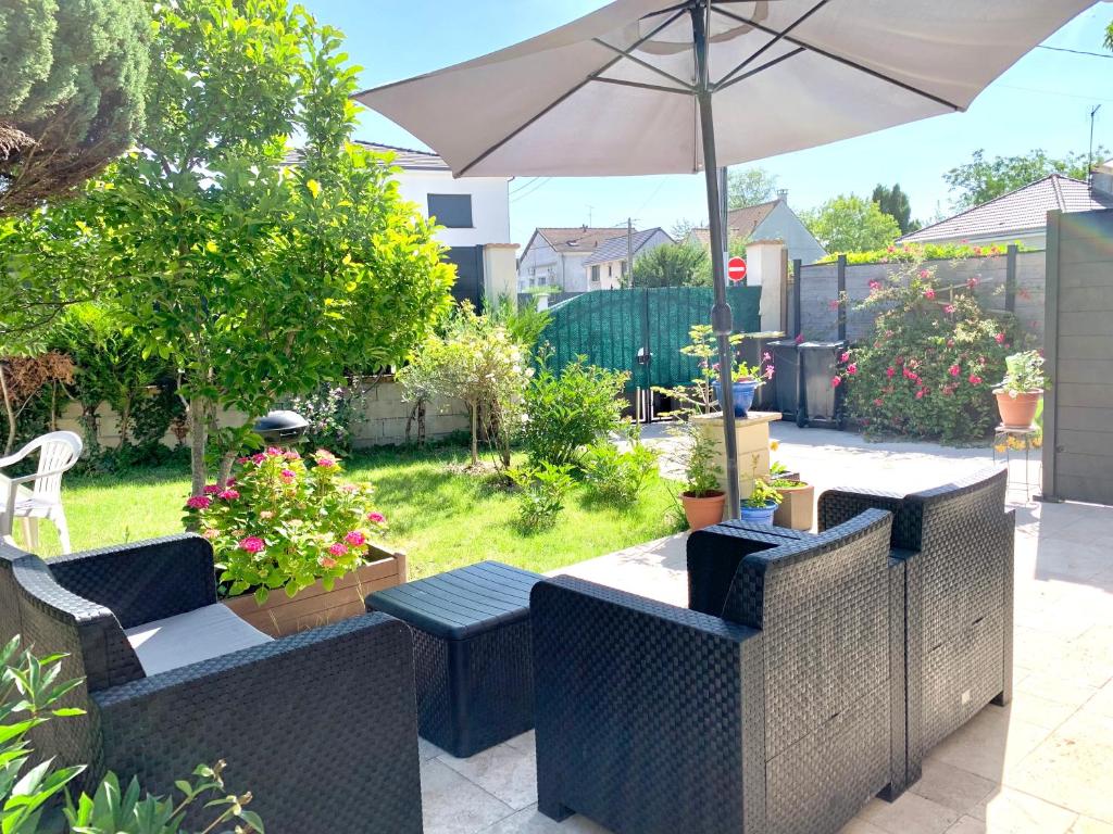 MaisonTevy 1 Appartement 6 pers et 1 Beau Studio 2 Pers