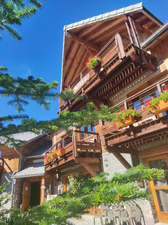 SUNWEB Hotel et Chalet de l' Ecrin des Neiges