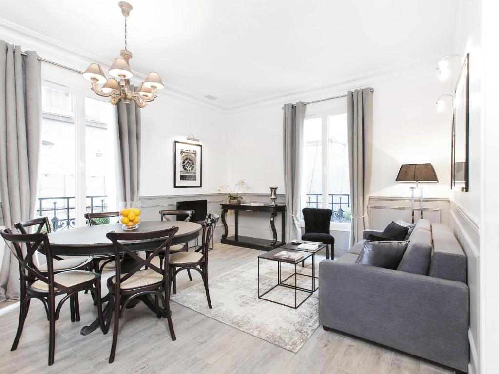 LivinParis - Luxury 2 Bedrooms Grands-Boulevards I