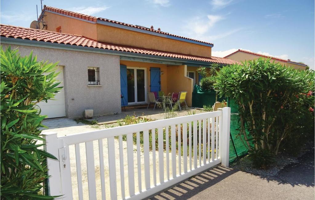 2 Bedroom Cozy Home In Torreilles - Plage