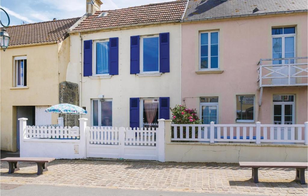 2 Bedroom Lovely Home In Arromanches-Les-Bains
