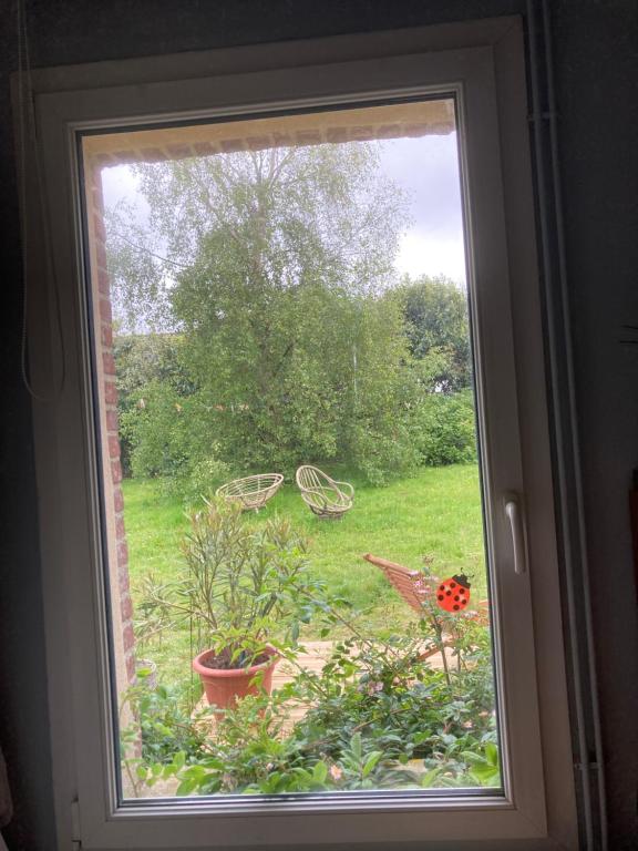 Une chambre dans la verdure